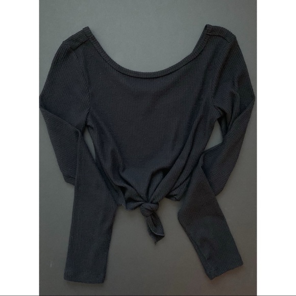 Forever 21 Long Sleeve Front Tie Crop Top - Picture 8 of 10